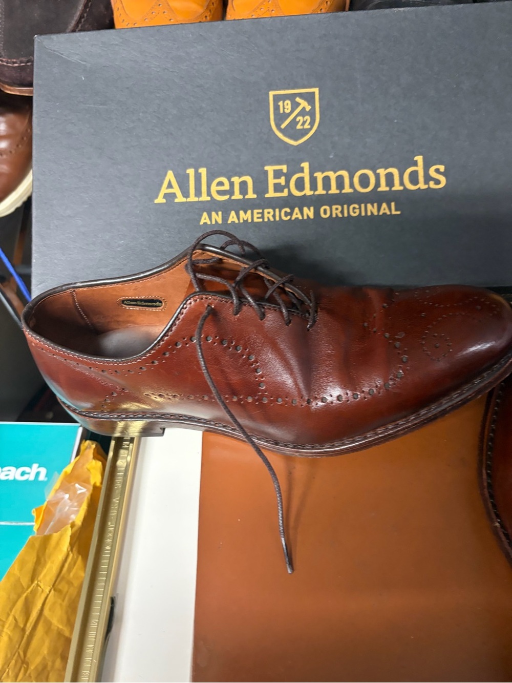 Allen Edmonds Brown Leather Brogue Derby Shoes